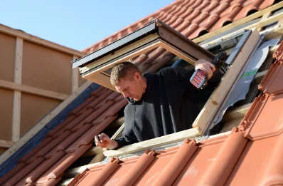 Pose de fenêtres de toit Velux à Pluzunet